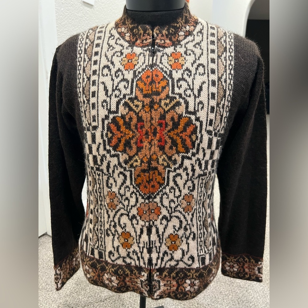 Intiwara Alpaca Sweater